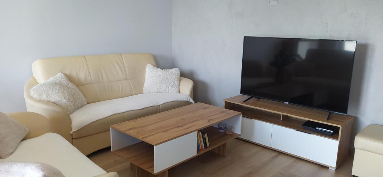 Apartament Z Widokiem Pila Exterior photo